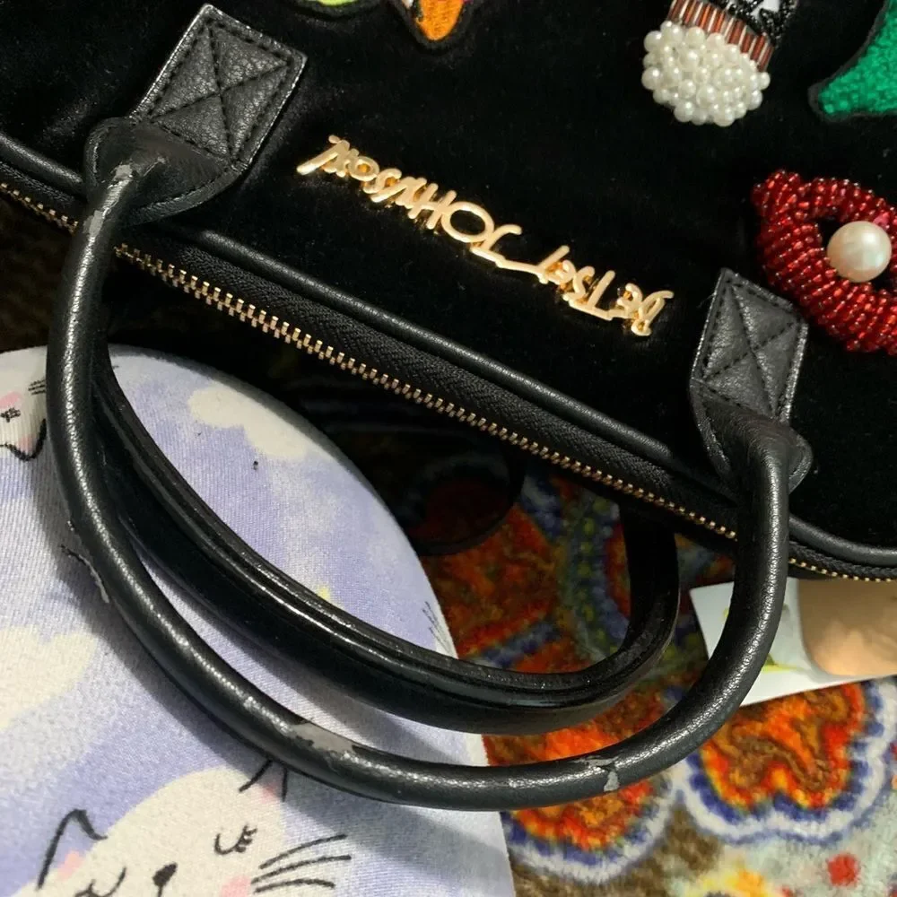Betsey Johnson nwt this